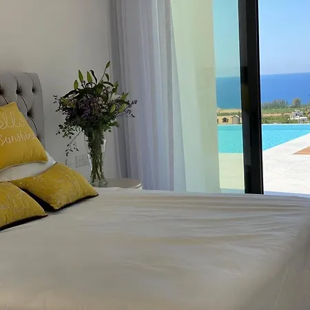 J&c Seacave With Infinity Pool Βίλα