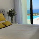 J&c Seacave With Infinity Pool Casa vacanze