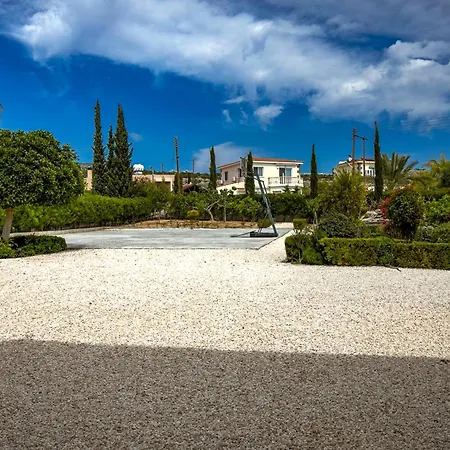 J&c Seacave Bed & Breakfast Paphos